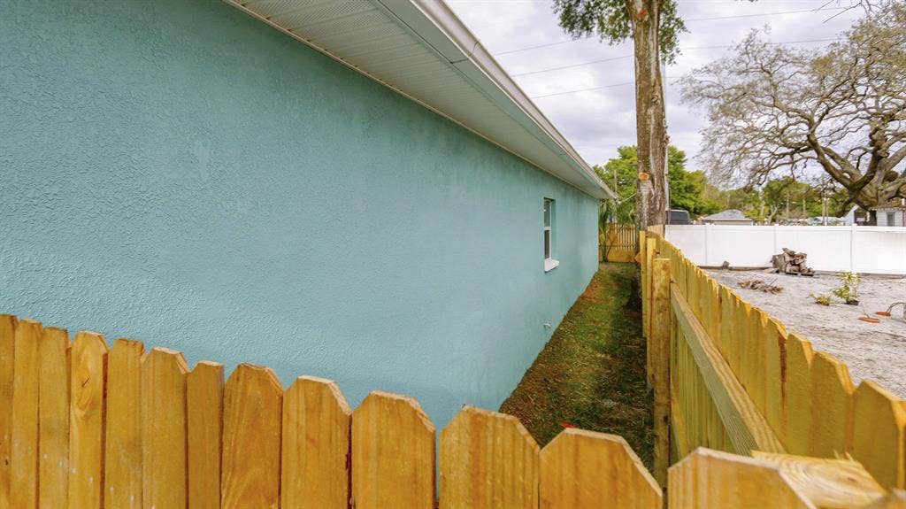 5 BR in Tampa