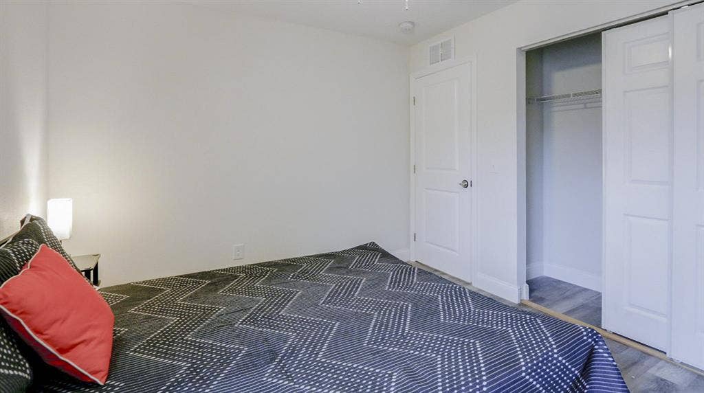 5 BR in Tampa