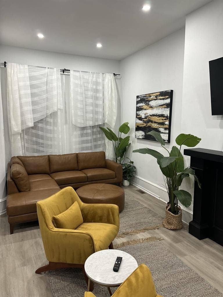 7 BR in Philadelphia