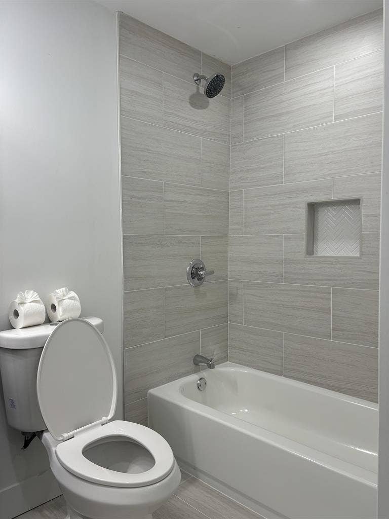 7 BR in Philadelphia