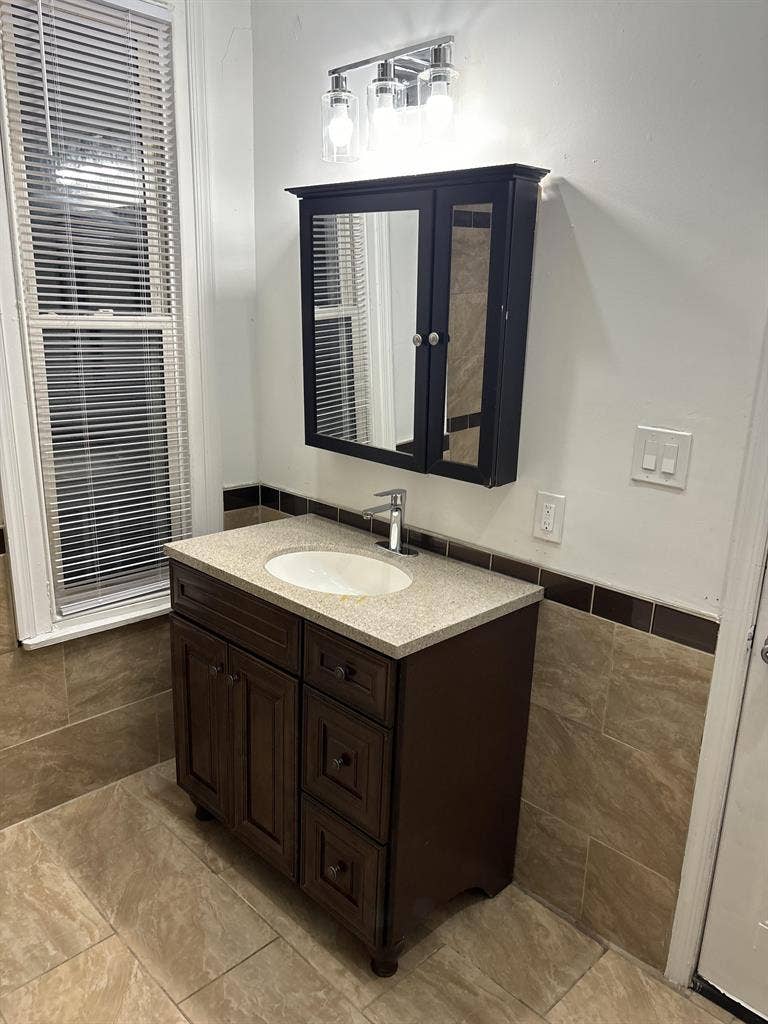 7 BR in Philadelphia