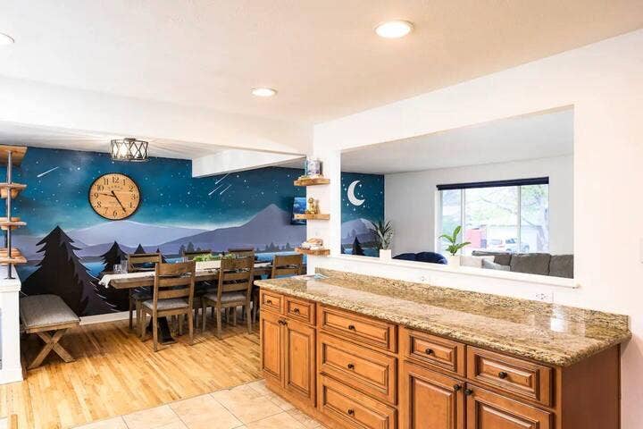 5 BR in Arvada