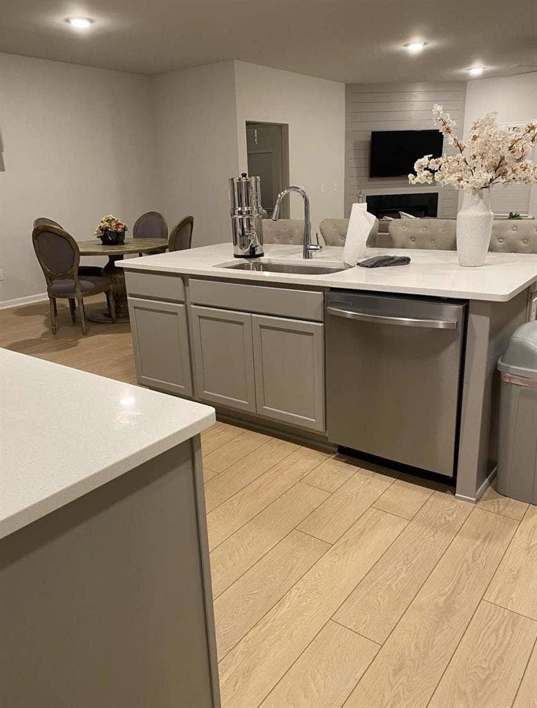 1 BR in Owens Cross Roads