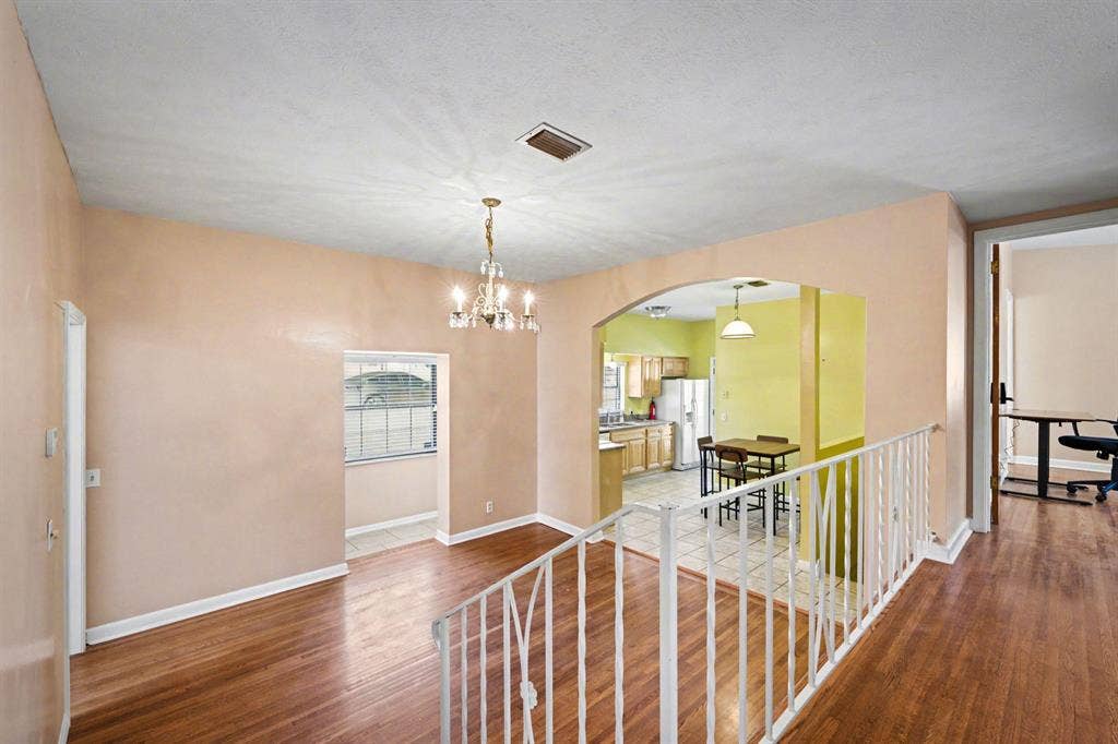 6 BR in Jacksonville