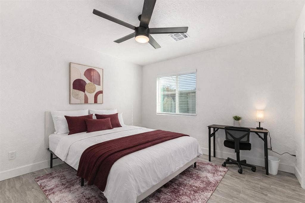 9 BR in Mesa
