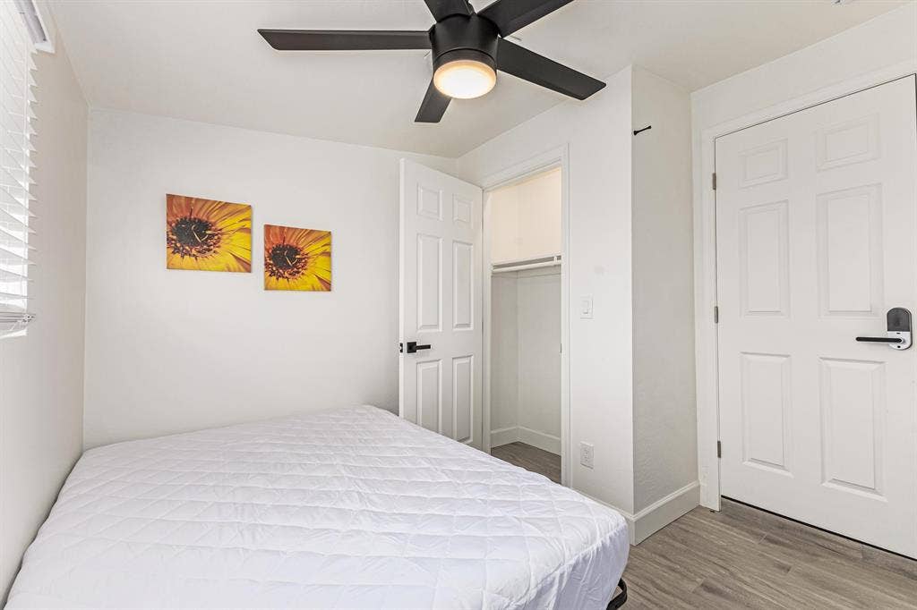 9 BR in Mesa