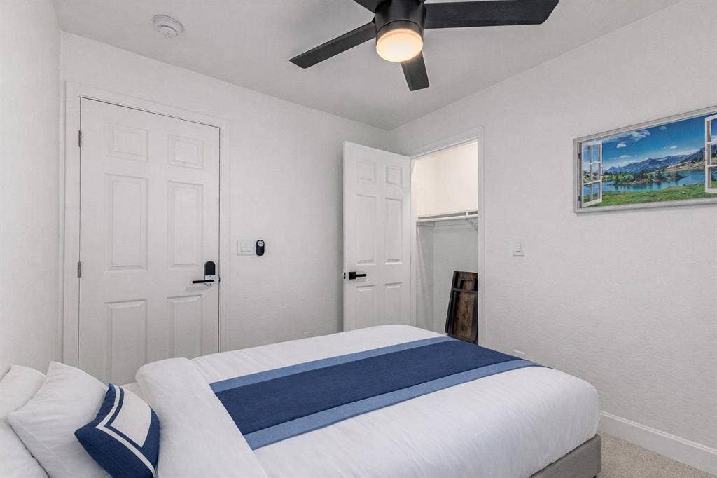 9 BR in Mesa