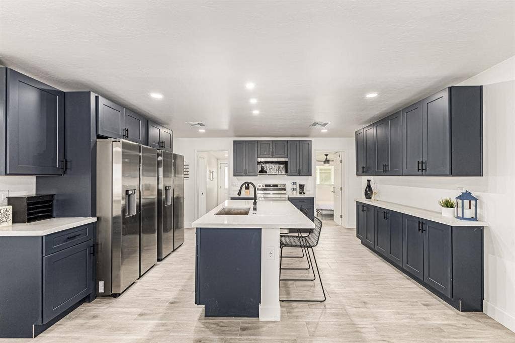 9 BR in Mesa