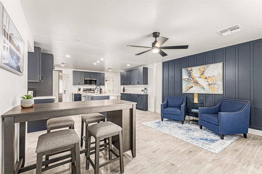 9 BR in Mesa