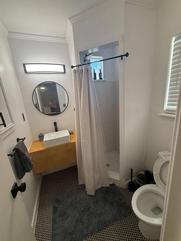 4 BR in Austin