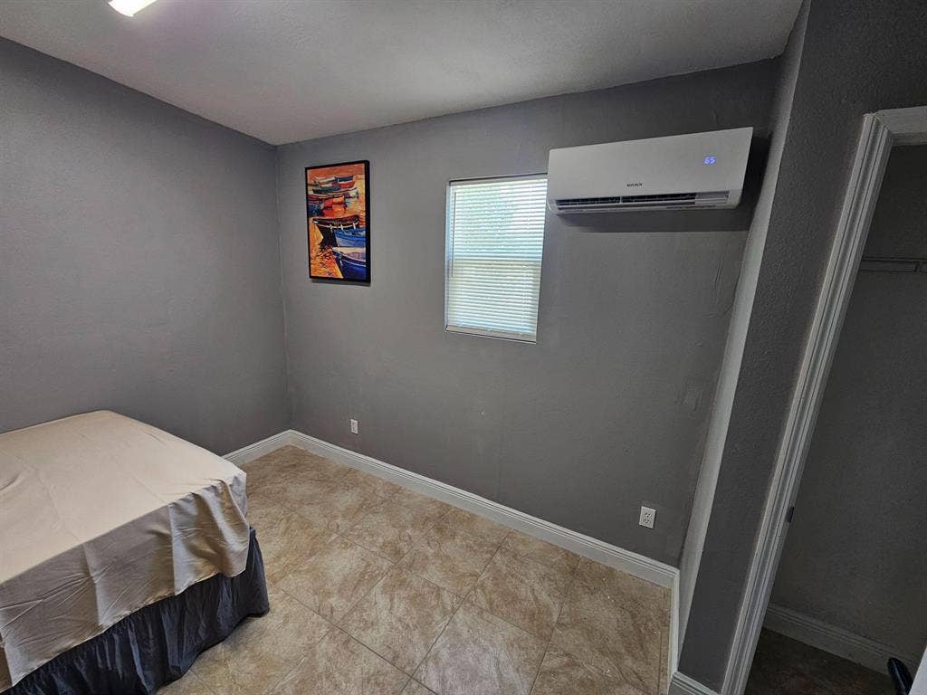 6 BR in Orlando