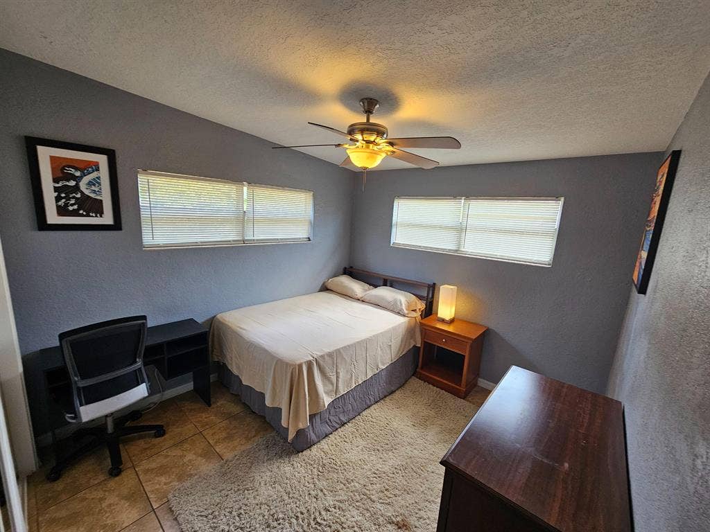 6 BR in Orlando