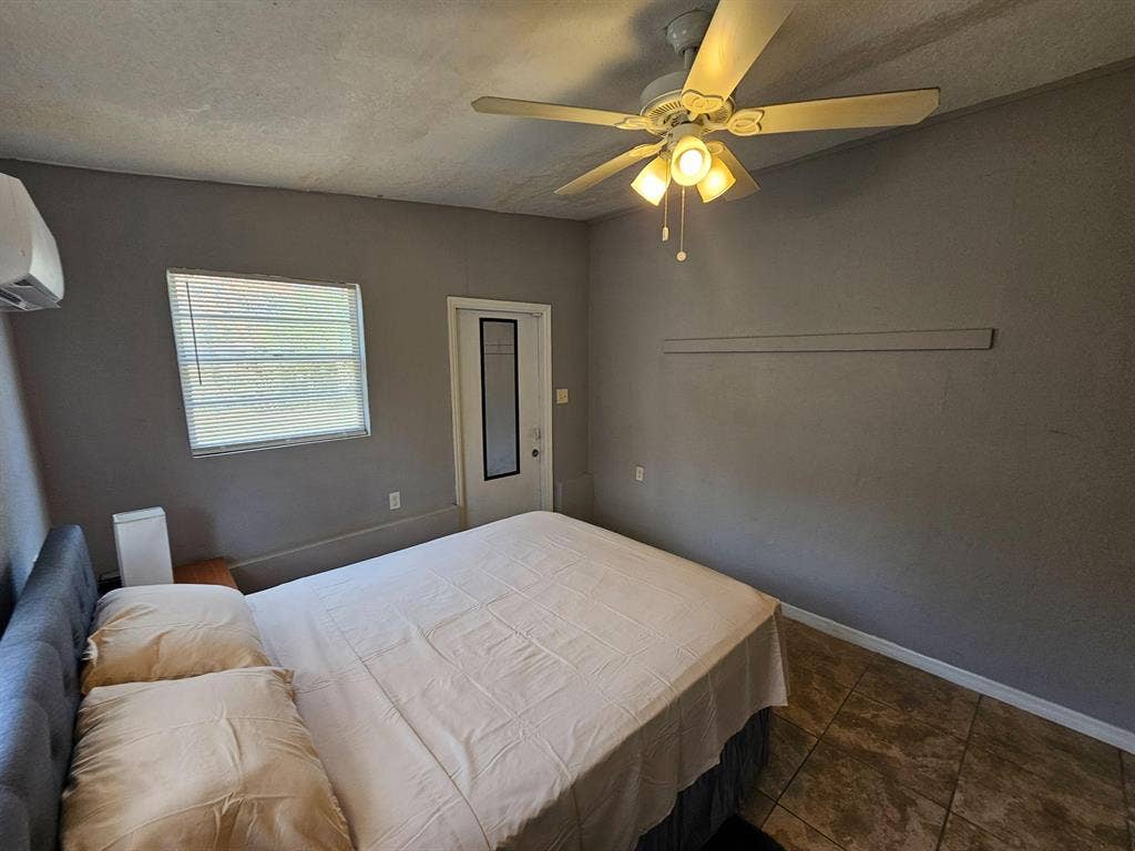 6 BR in Orlando