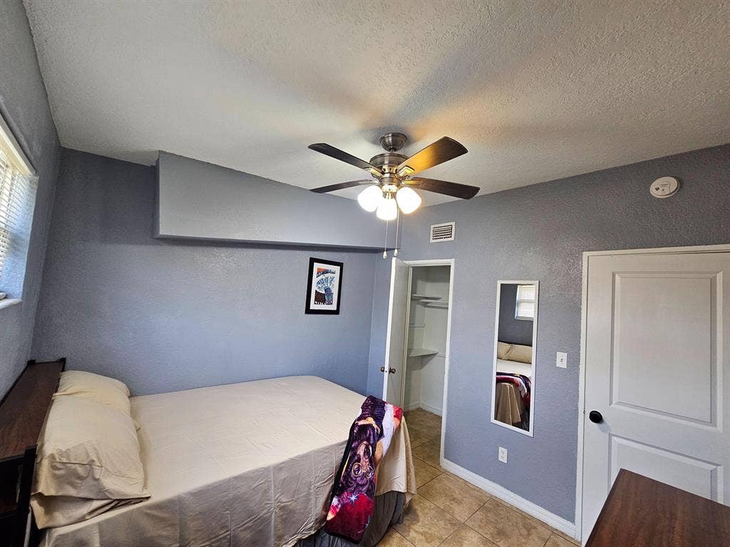 6 BR in Orlando