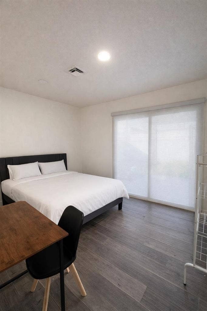 5 BR in Las Vegas