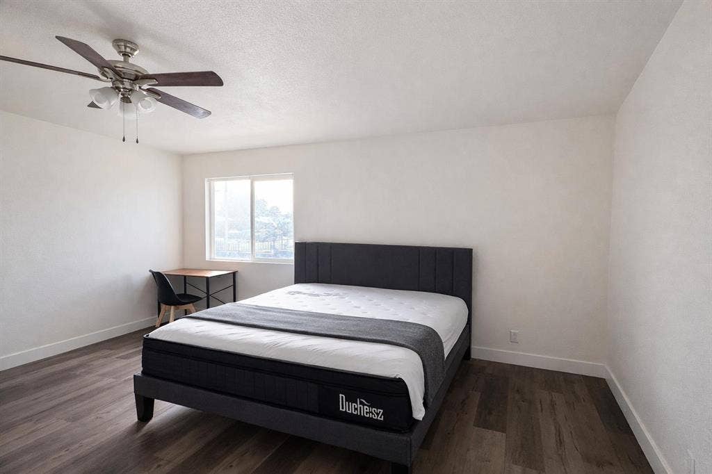 5 BR in Las Vegas