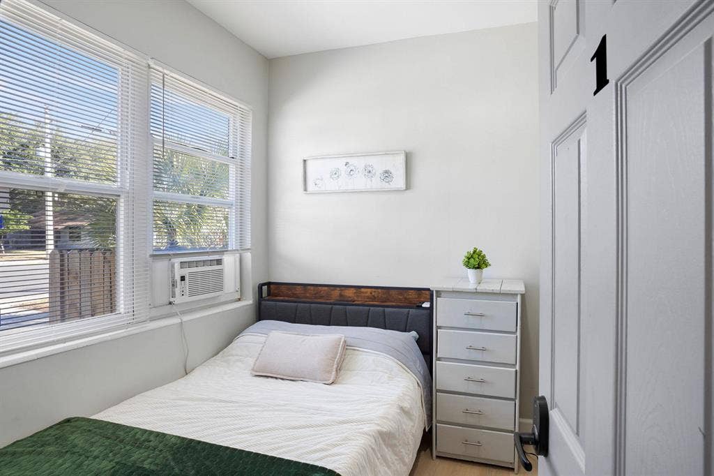 4 BR in Jacksonville