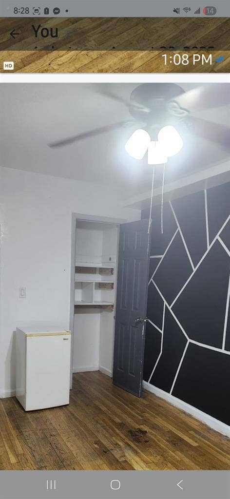 Available bedroom w. Utilities