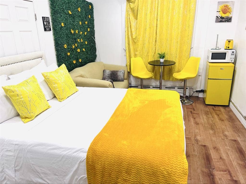 Amazon-Fully Furnished Room