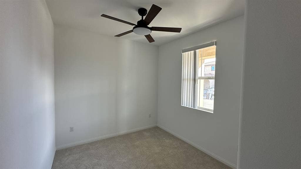 Room & Bath w/ Utilities Included