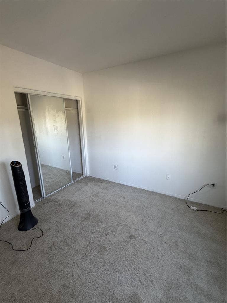 Private room for rent