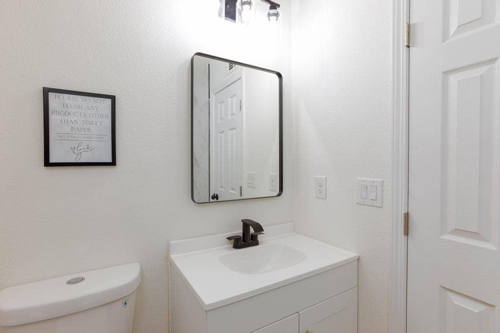 8 BR in Las Vegas