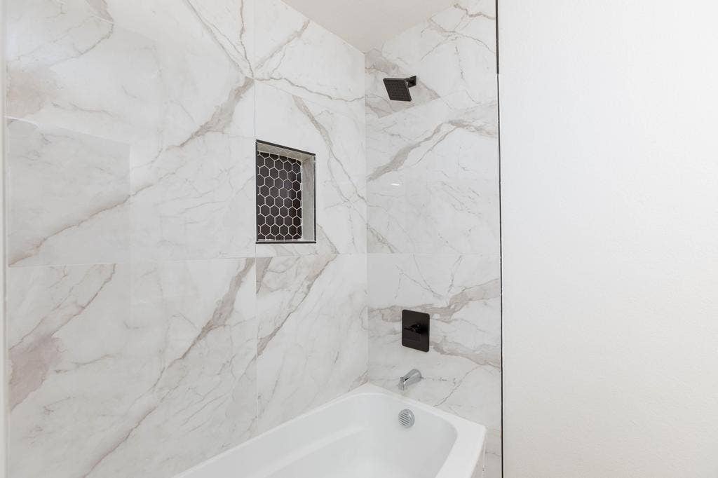 8 BR in Las Vegas