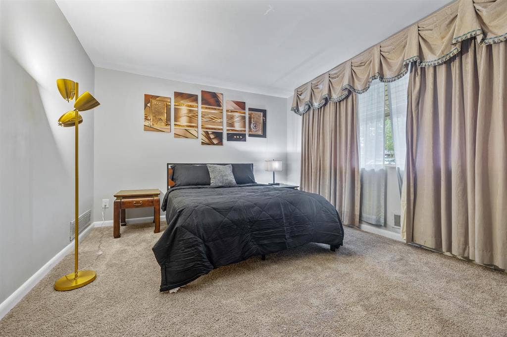 8 BR in Atlanta