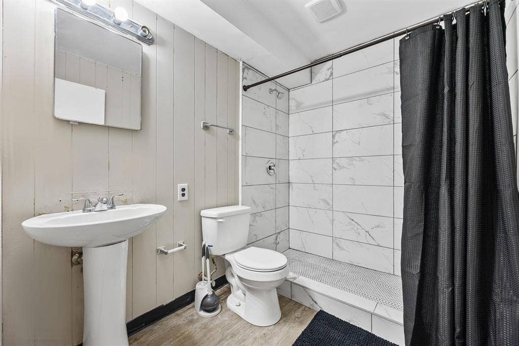 8 BR in Atlanta