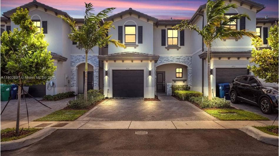 3 BR in Miami