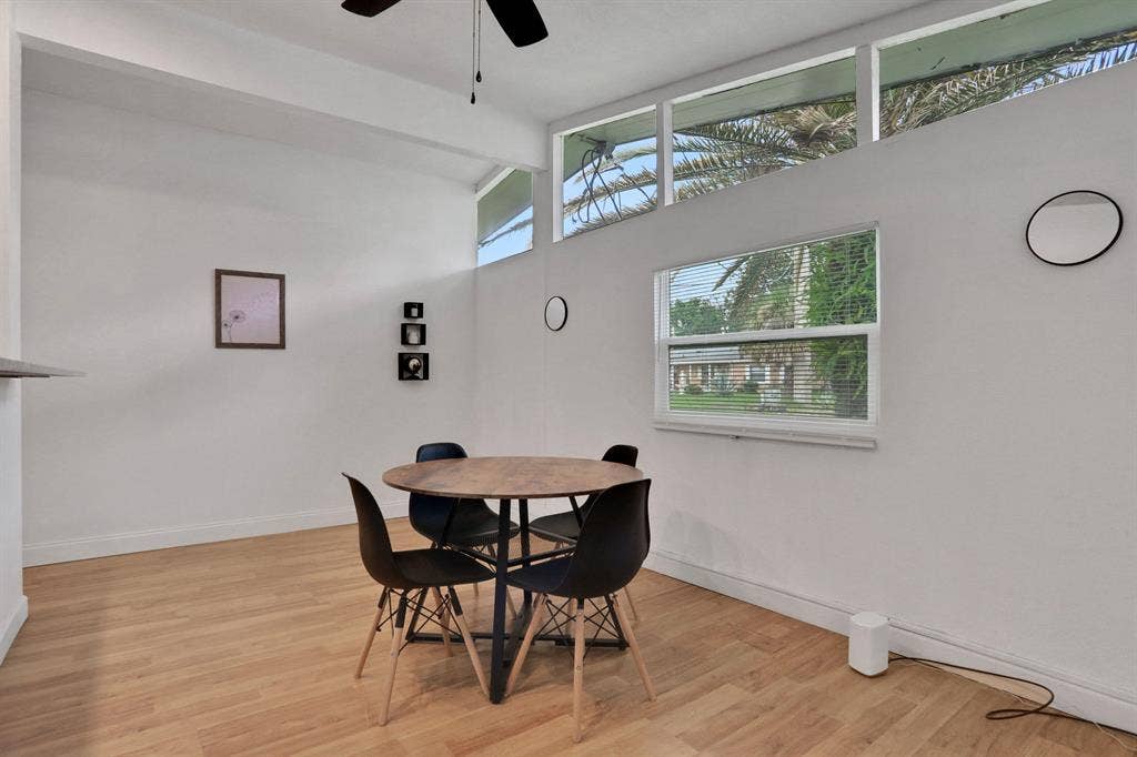8 BR in Jacksonville