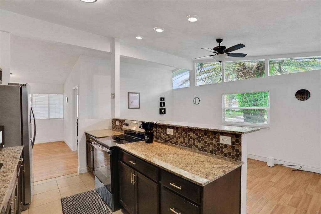 8 BR in Jacksonville