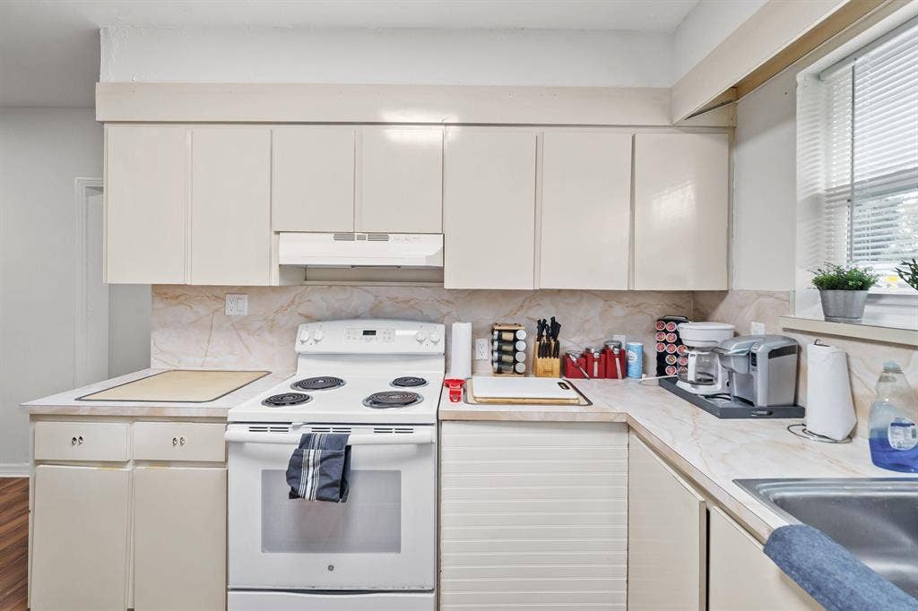 9 BR in Palatka