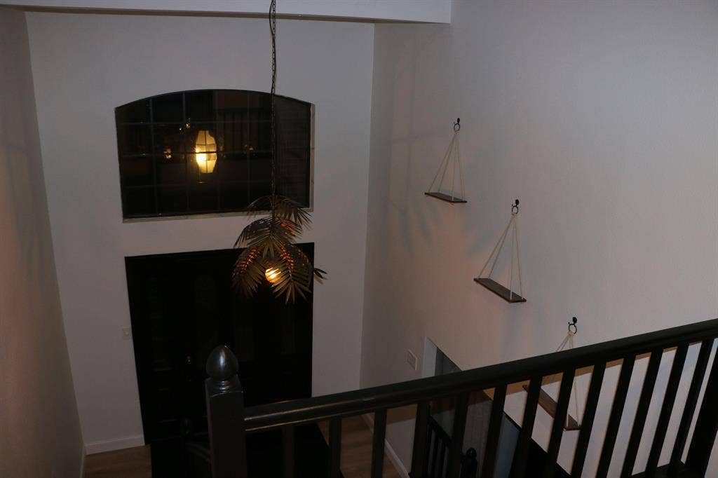 5 BR in Arlington