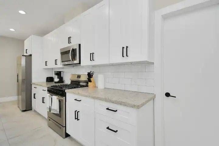 4 BR in Houston