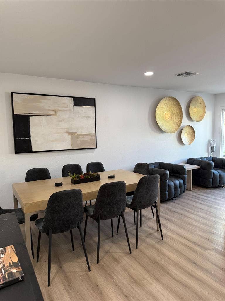 5 BR in Las Vegas