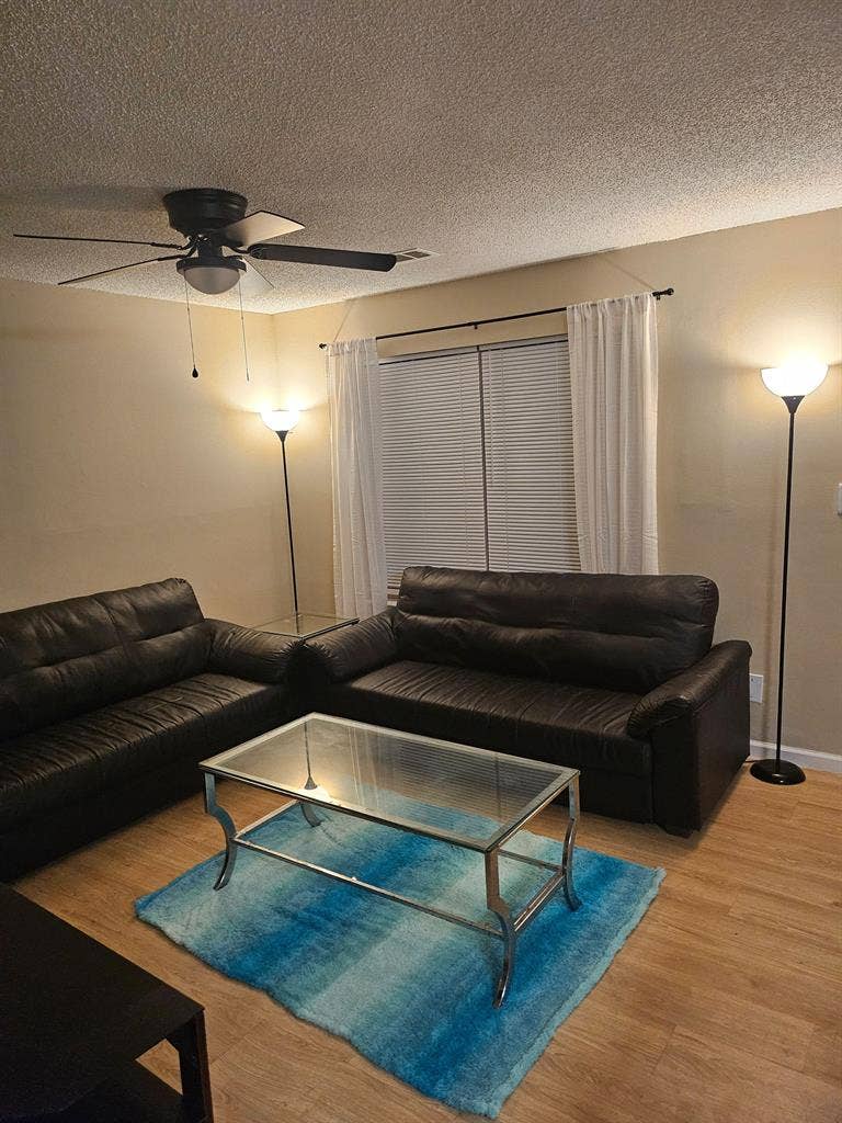 2 BR in McDonough