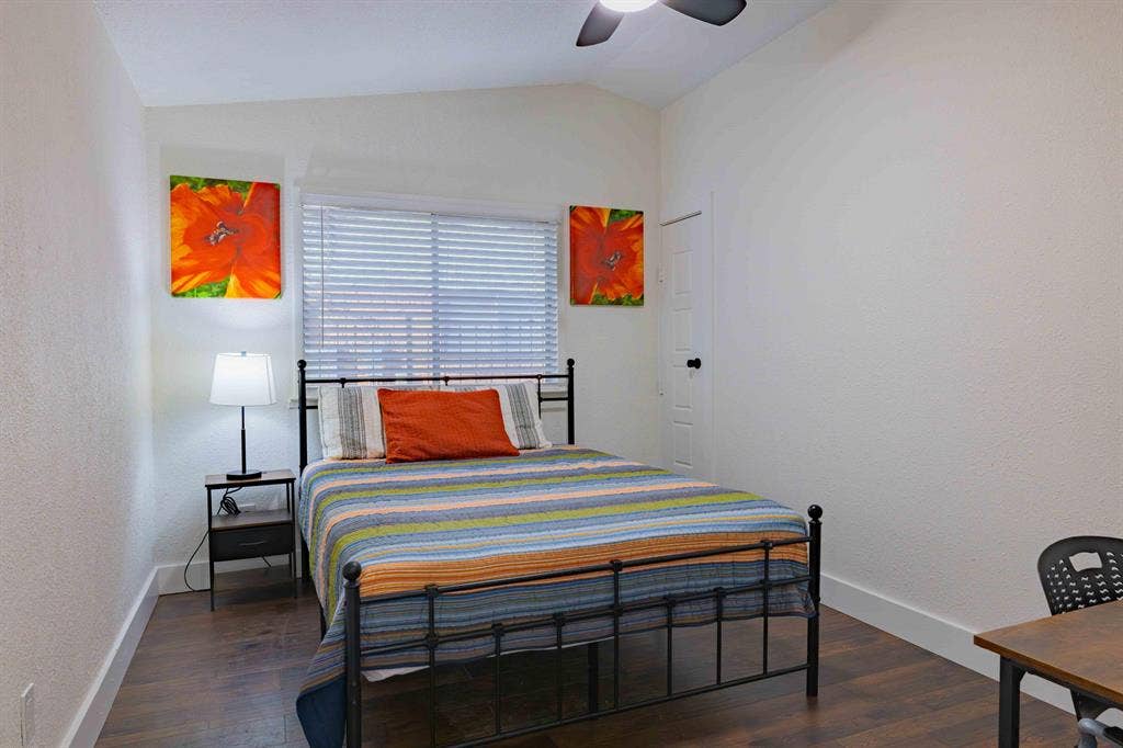 5 BR in Dallas