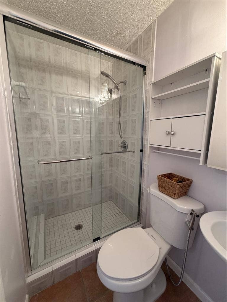 PRIVATE FURNISHED STUDIO IN KENDALL