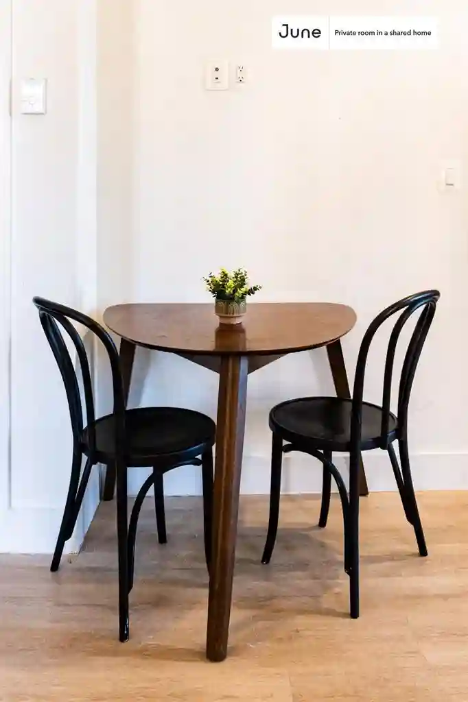4 BR in Washington DC