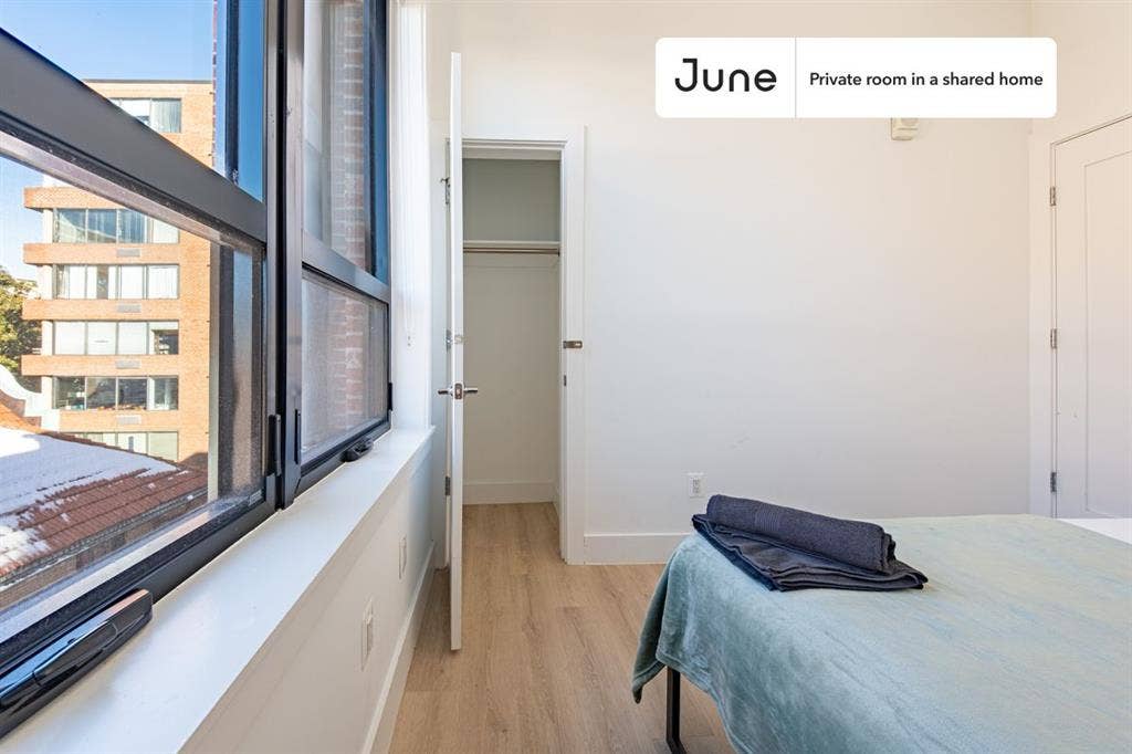 4 BR in Washington DC