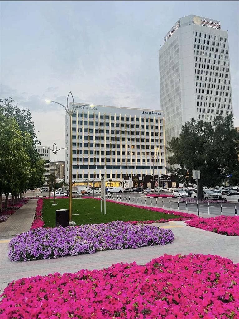 bed space in deira near metro for