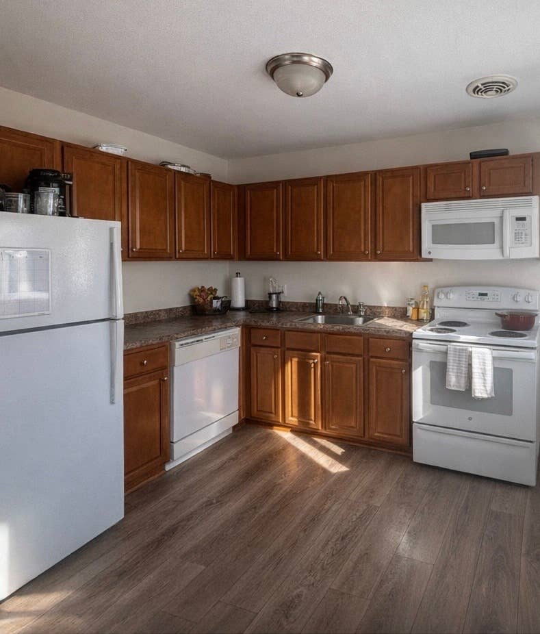 Sublet Available – $1,335/month