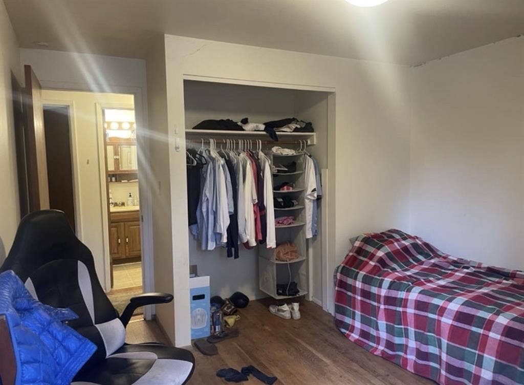 Room for rent in Bellevue