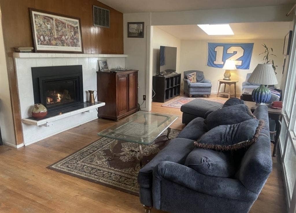 Room for rent in Bellevue