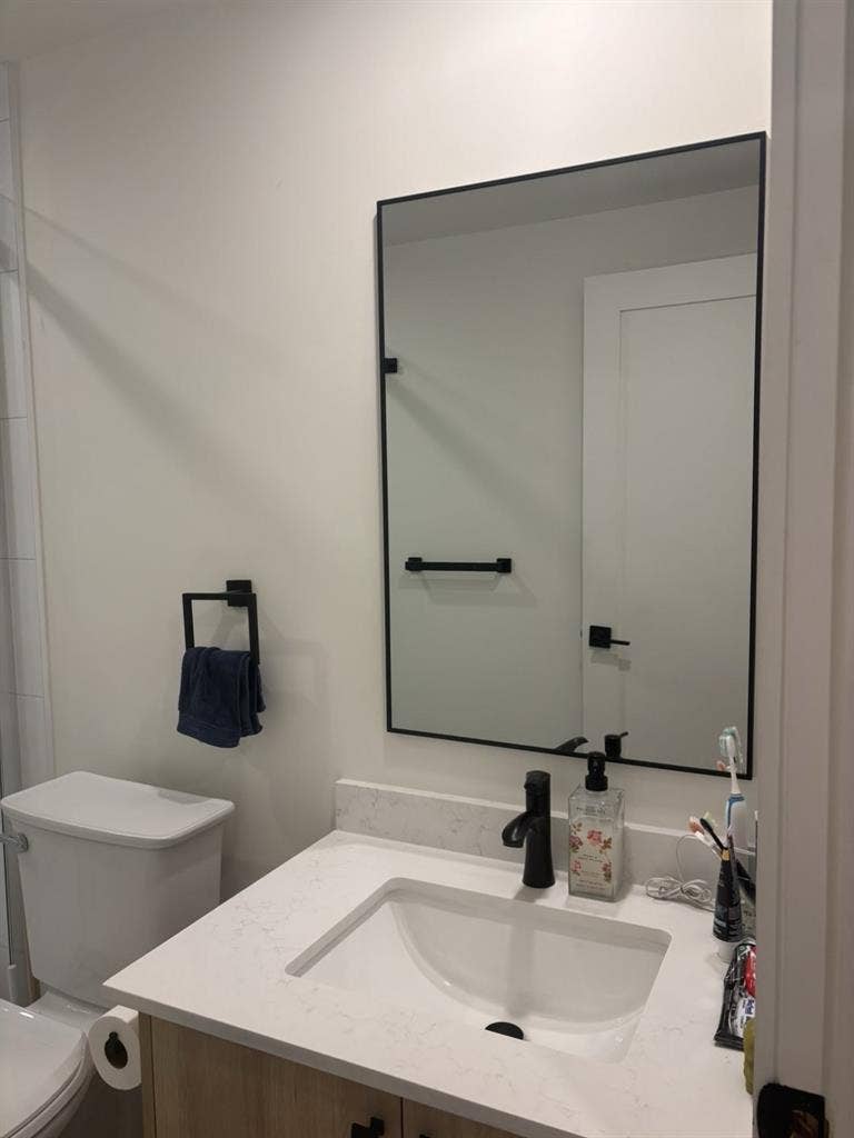 Looking for a roommate (female).