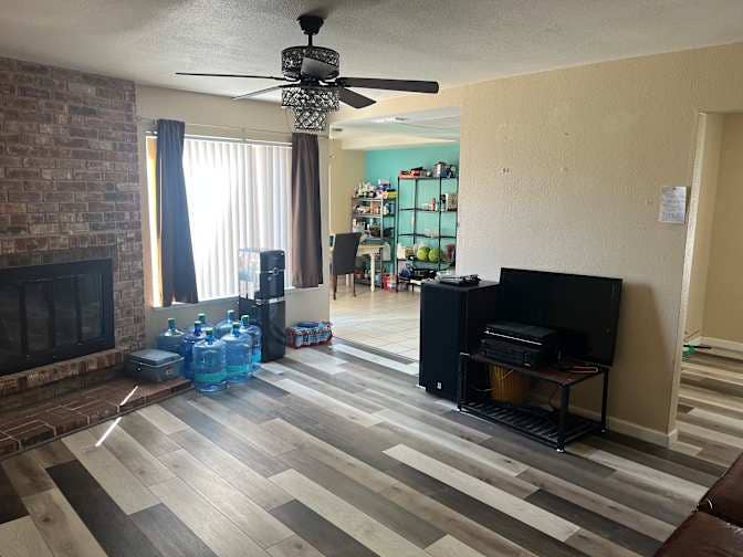 Room for rent. 50% off 1st month.
