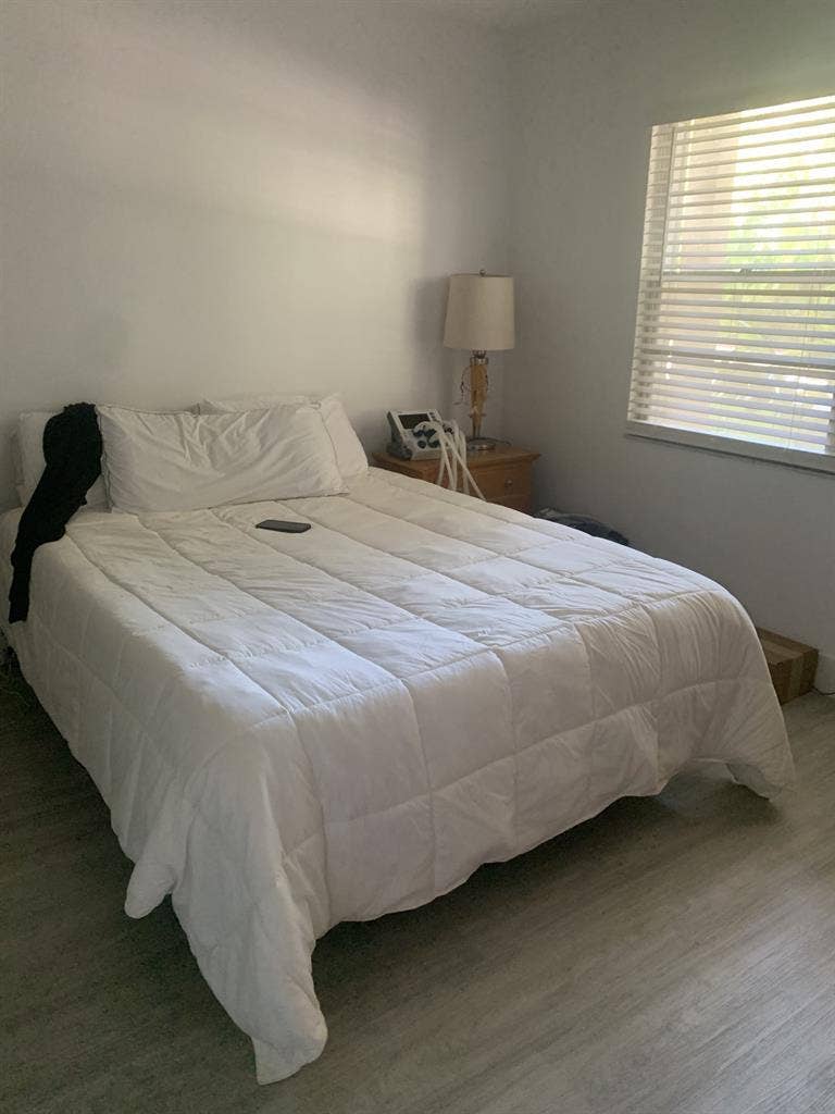 Room 4 Rent/female/Starting April 1
