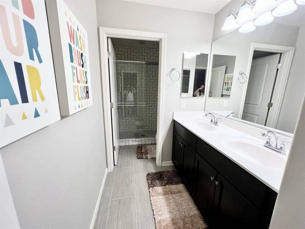 Private room for rent