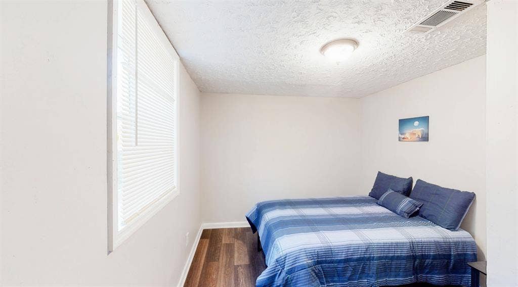 8 BR in Atlanta